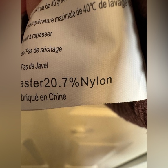 Elegant Brown Ribbed Women's Top - Picture 6 of 10